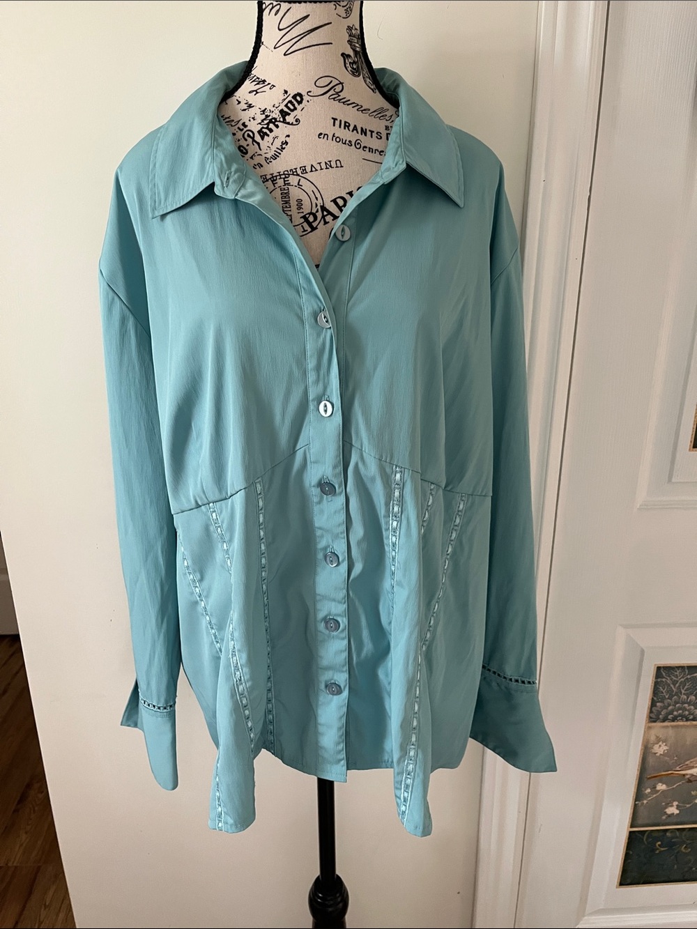😃Penningtons Light Aqua Button-Up Blouse